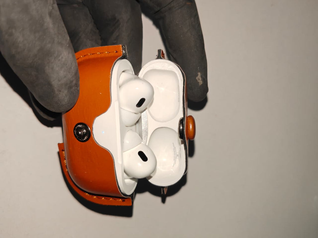 Apple AirPods pro leather case